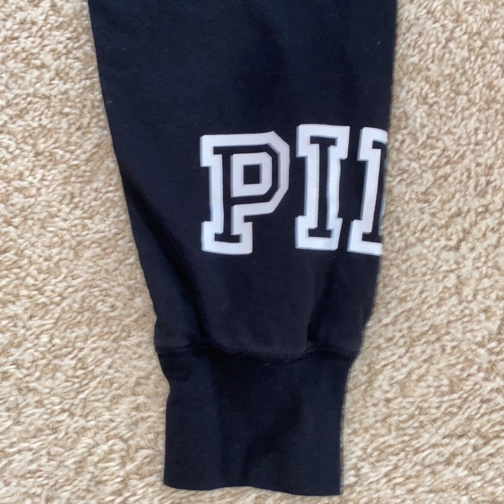 VS PINK Sweatpants - Picture 10 of 11